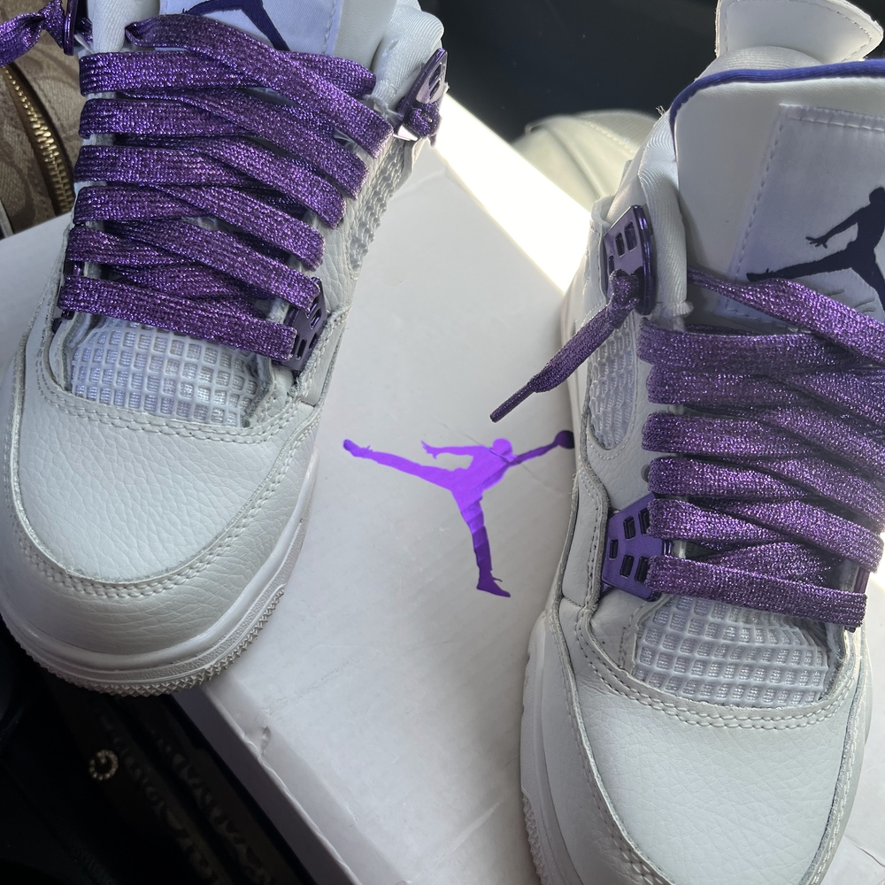 Jordan 4 Retro White and Metallic Purple - Picture 1 of 8